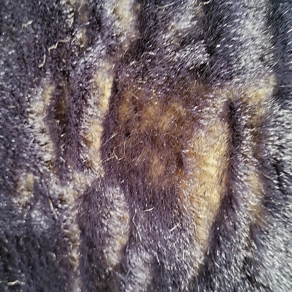 Navy blue faux fur crop coat by sin - Picture 6 of 6